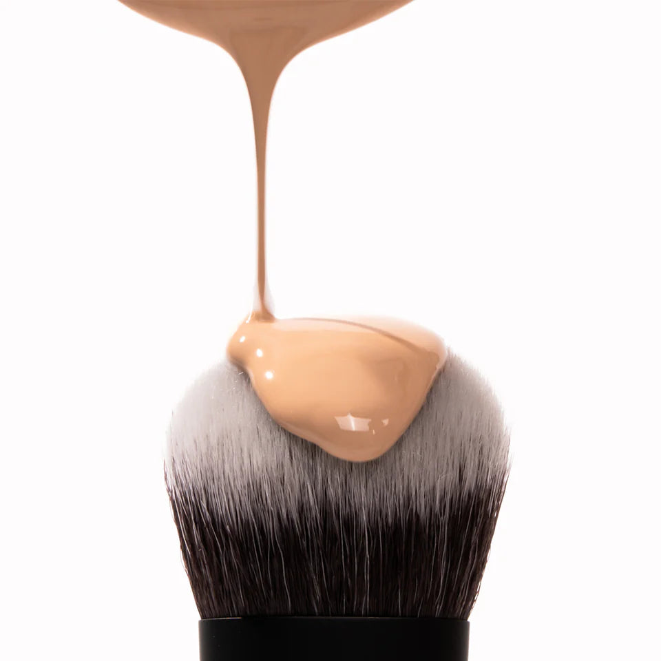 YoungBlood - BeyondBlur™ Skin Perfecting Foundation