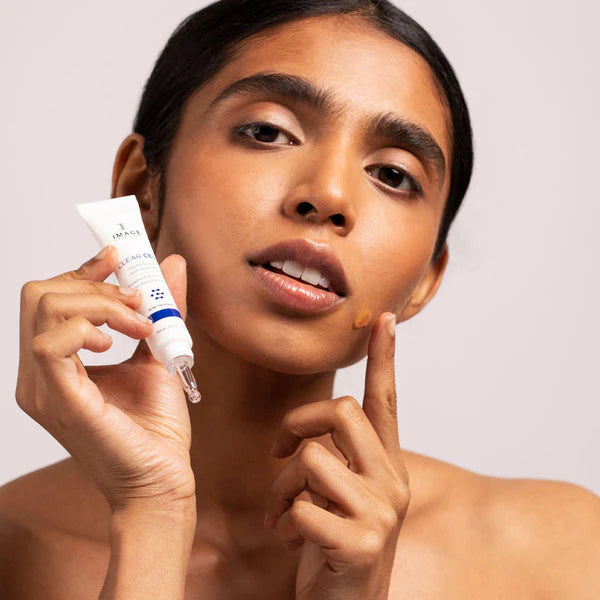 CLEAR CELL clarifying salicylic blemish gel